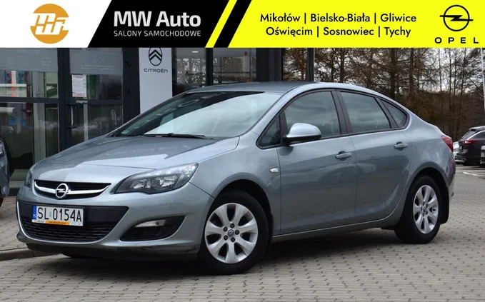 Opel Astra cena 37900 przebieg: 126648, rok produkcji 2015 z Iwonicz-Zdrój małe 121